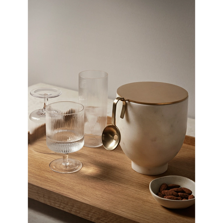 Carafe & verre Set de 2 verres à vin RIPPLE Transparent FERM LIVING
