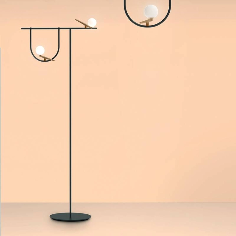 Lampadaire YANZI Laiton, noir ARTEMIDE