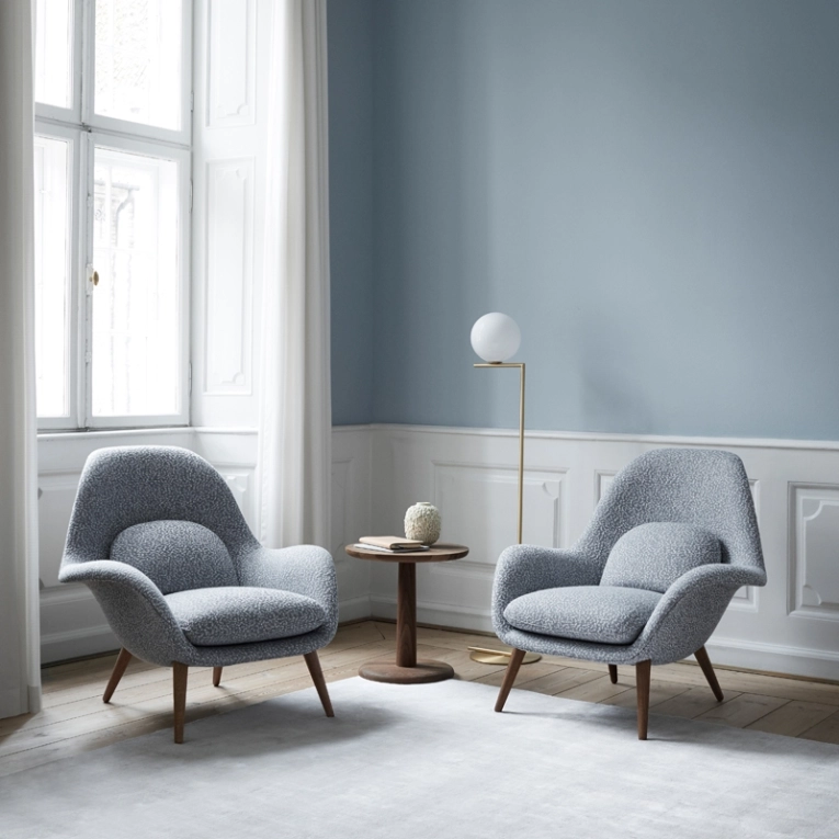 Fauteuil SWOON LOUNGE & OTTOMAN Gris 130 FREDERICIA