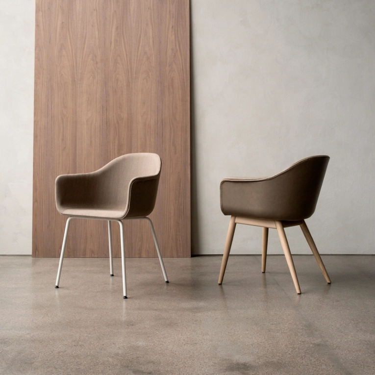 Chaise HARBOUR Coque tissu/ pieds acier Beige 233 AUDO COPENHAGEN