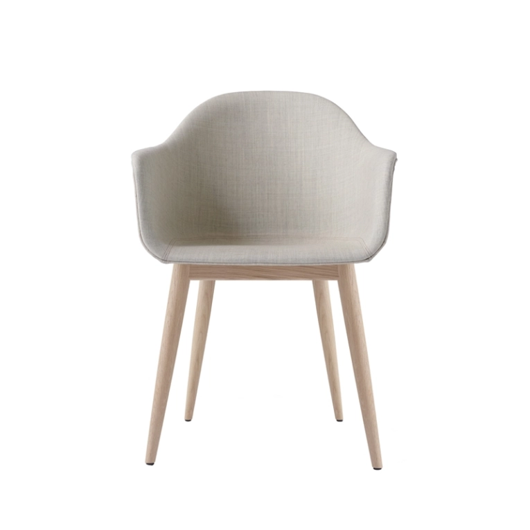 Chaise HARBOUR Coque tissu/ pieds bois Beige 233 AUDO COPENHAGEN