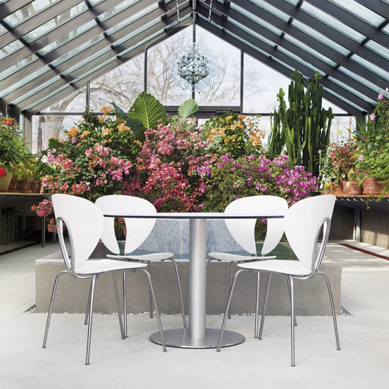 Chaise GLOBUS Frêne laqué Frêne laqué blanc STUA