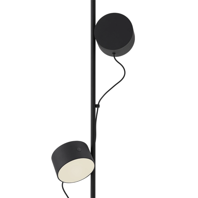 Lampadaire POST Noir MUUTO