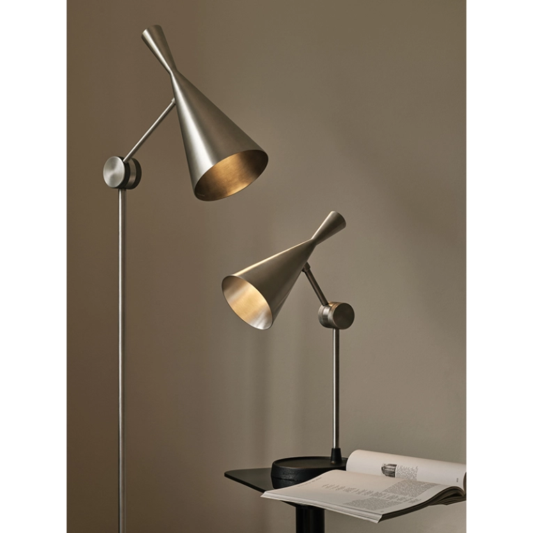 Lampe à poser UNBEATEN Aluminium TOM DIXON
