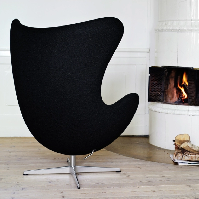 Fauteuil OEUF (EGG) Tissu Tonus Noir FRITZ HANSEN