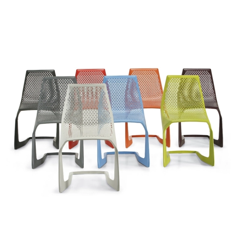 Chaise MYTO Rouge traffic PLANK