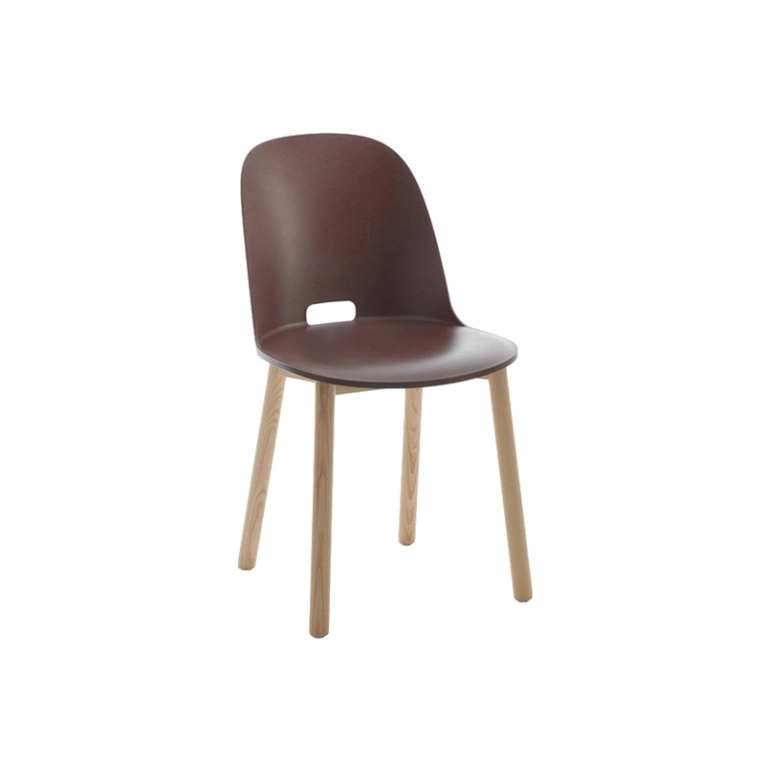 Chaise ALFI dossier haut Marron EMECO