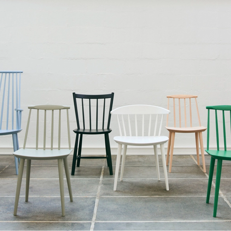 Chaise J77 Vert sauge HAY