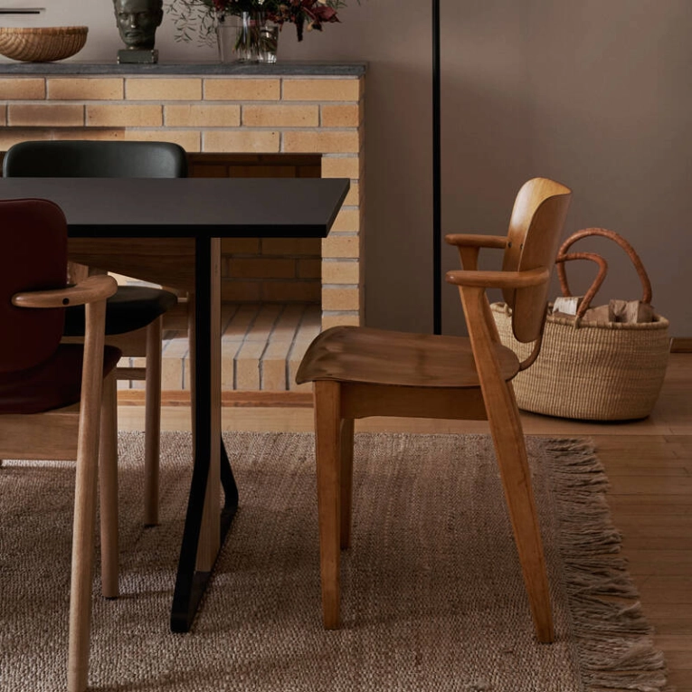 Chaise DOMUS Noir ARTEK