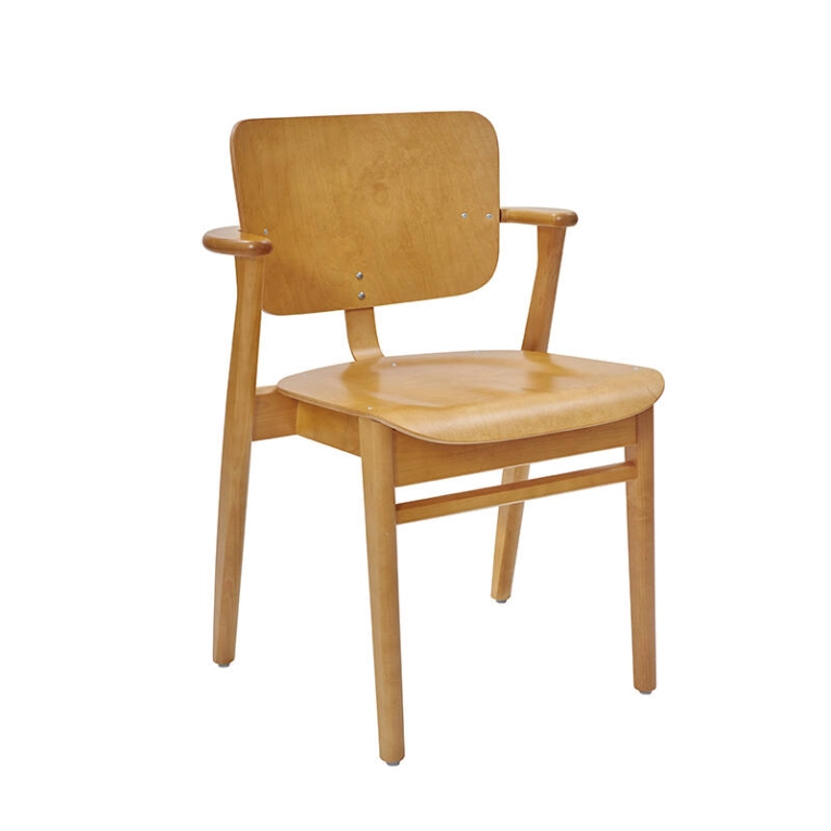Chaise DOMUS Bouleau teinté miel ARTEK