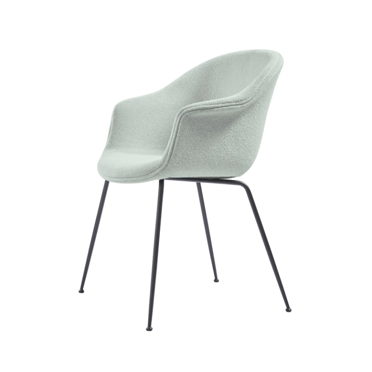 Chaise BAT DINING Light Bouclé Light Bouclé 012 GUBI