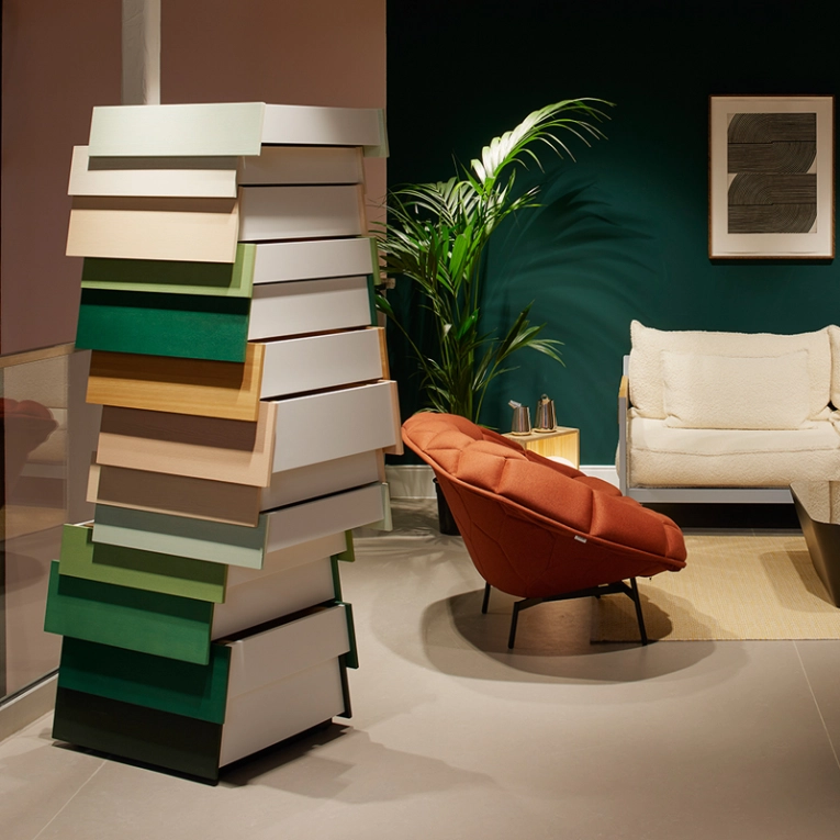 Meuble de rangement STACK 13 tiroirs Rouge ESTABLISHED & SONS