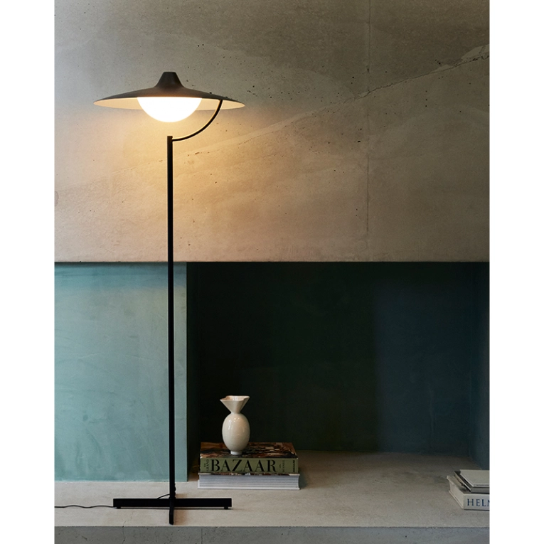 Lampadaire BINY Noir DCW EDITIONS