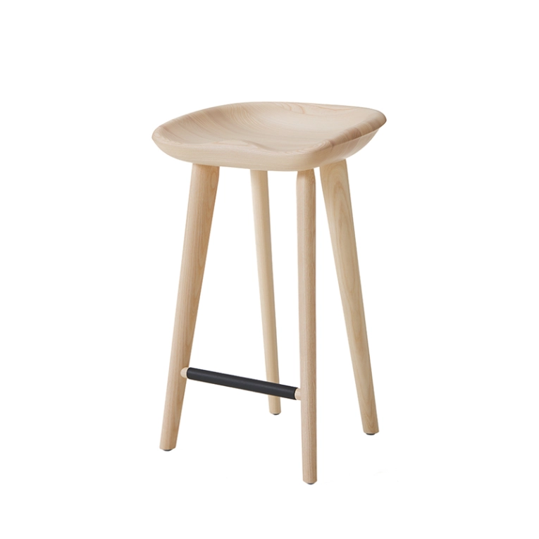 Tabouret haut TRACTOR STOOL H 63 Frêne blanchi BASSAMFELLOWS