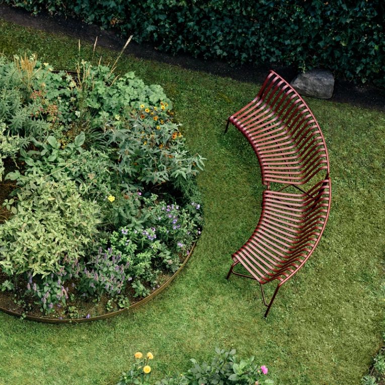 Banc extérieur Banc PALISSADE PARK IN/IN Rouge fer HAY