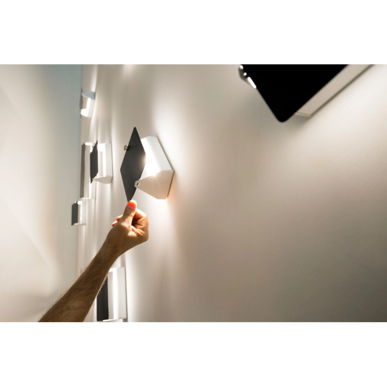 Applique VOLET PIVOTANT LED Noir NEMO LIGHTING