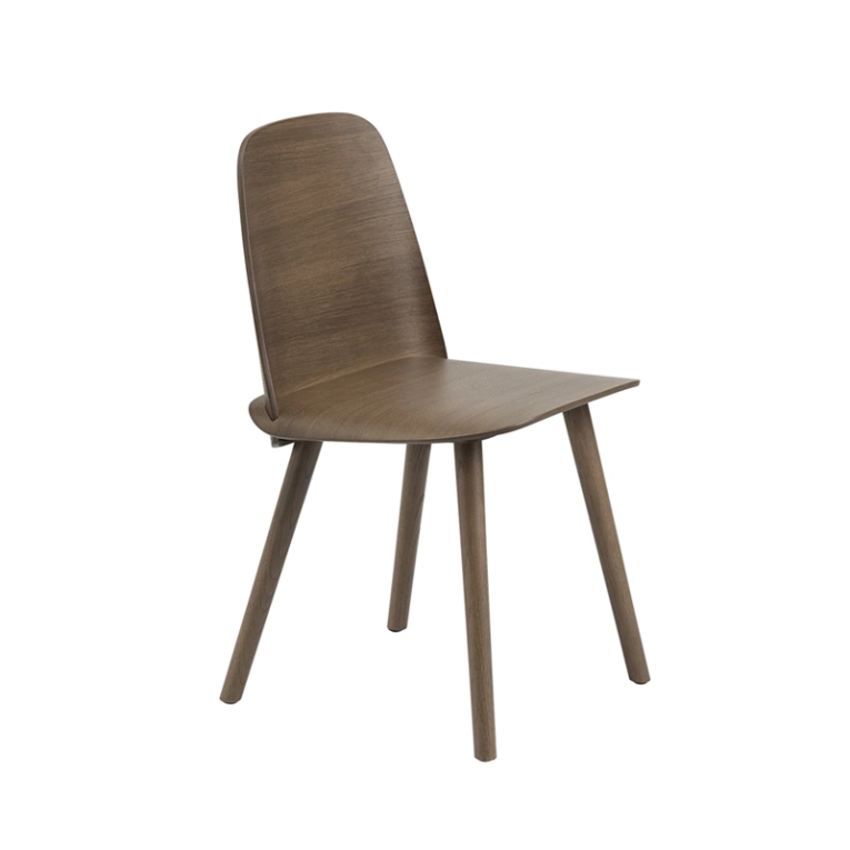 Chaise NERD Brun foncé MUUTO