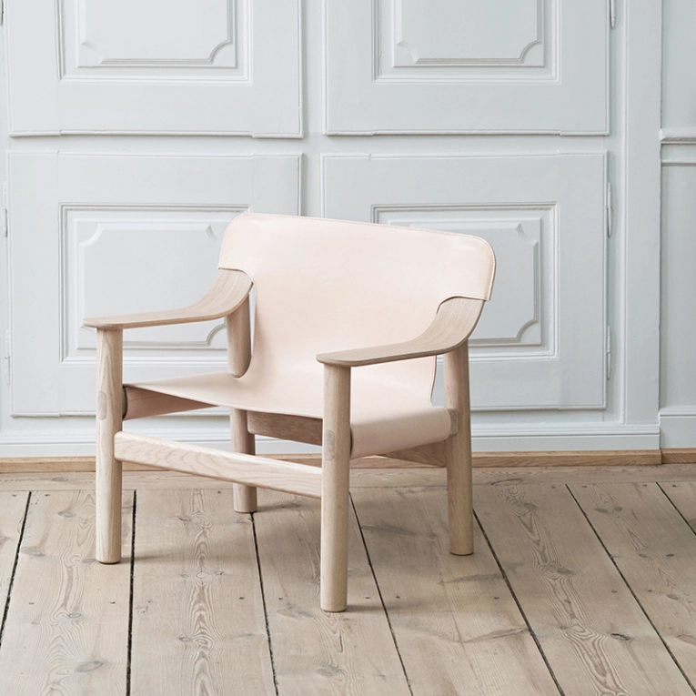 Fauteuil BERNARD Cuir Nature/ chêne HAY