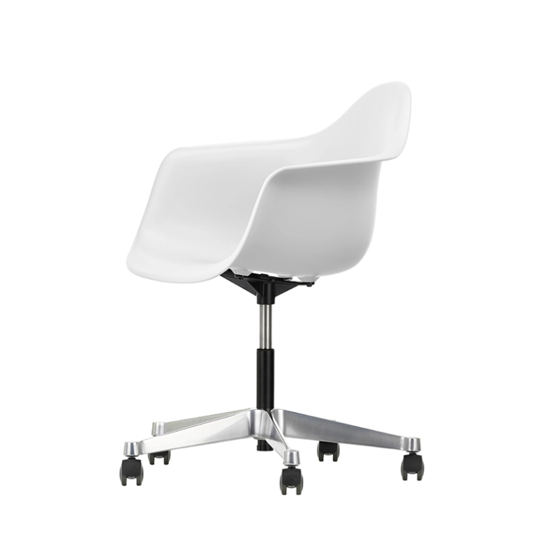 Fauteuil de bureau EAMES PLASTIC ARMCHAIR PACC Cotton white RE VITRA