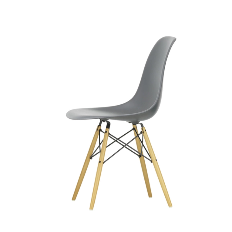 Chaise EAMES PLASTIC CHAIR DSW érable nuance de jaune Gris granit RE VITRA
