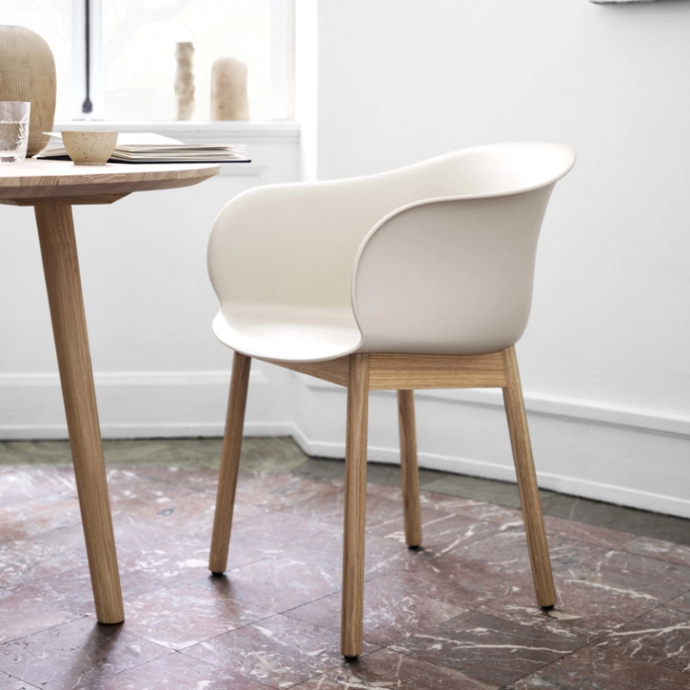 Chaise ELEFY JH30 Bleu nuit/ chêne AND TRADITION