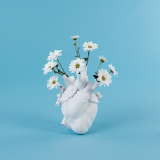 LOVE IN BLOOM White