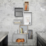 STACKED avec fond Gris clair