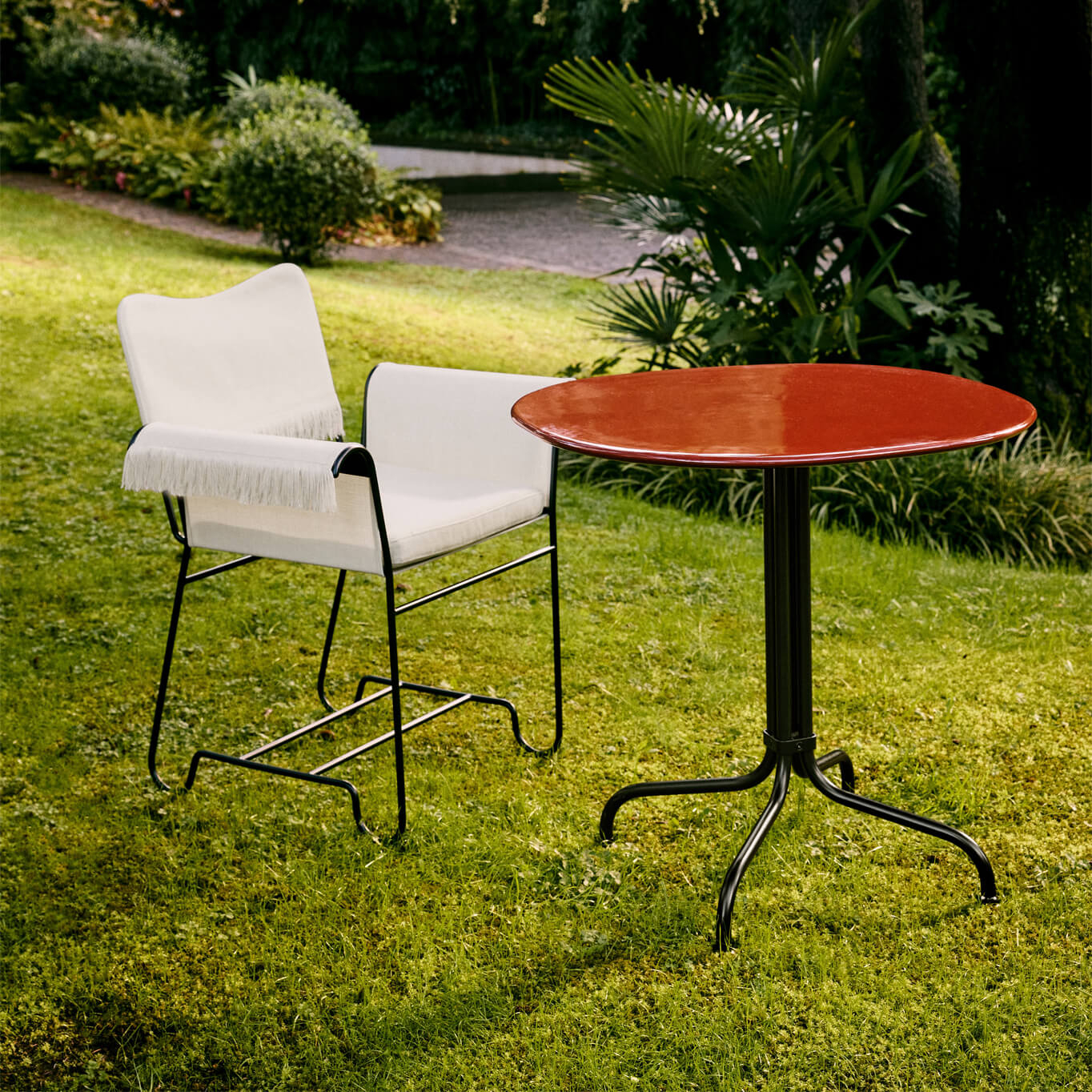 CARMEL BISTRO H 74 Rouge roche