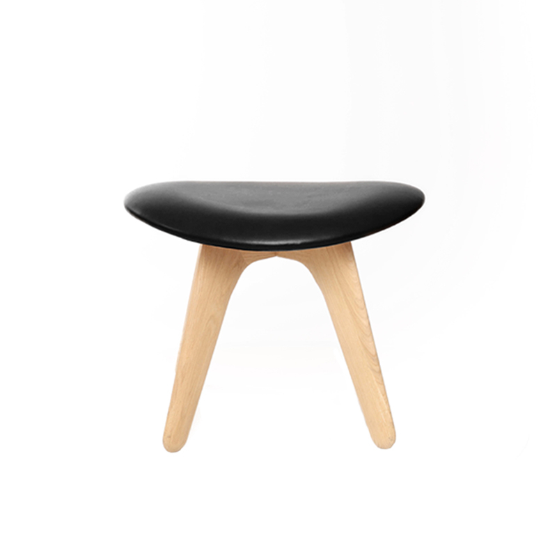 SLAB OTTOMAN Chêne/ cuir noir
