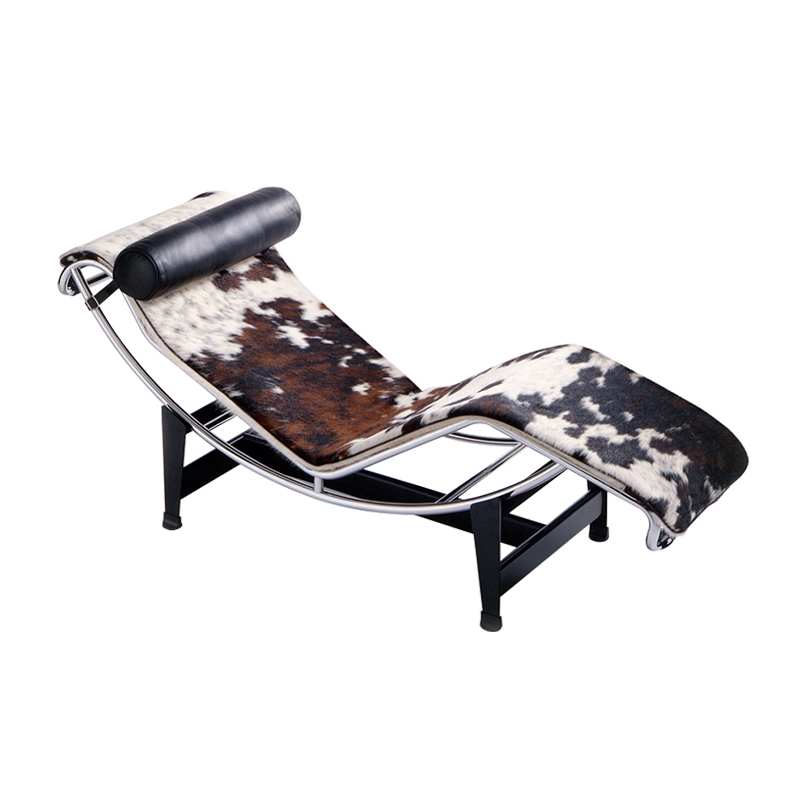 4 Spotted Leather Lounge Chairs Continuously Adjustable Durable