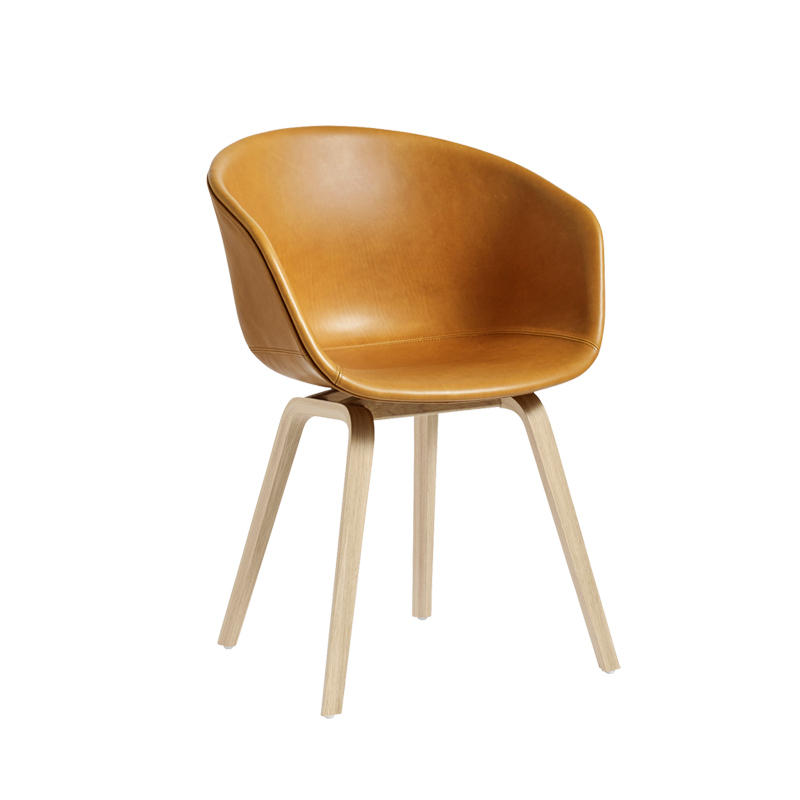 ABOUT A CHAIR AAC 23 Cuir Cuir cognac/ chêne vernis à base d'eau