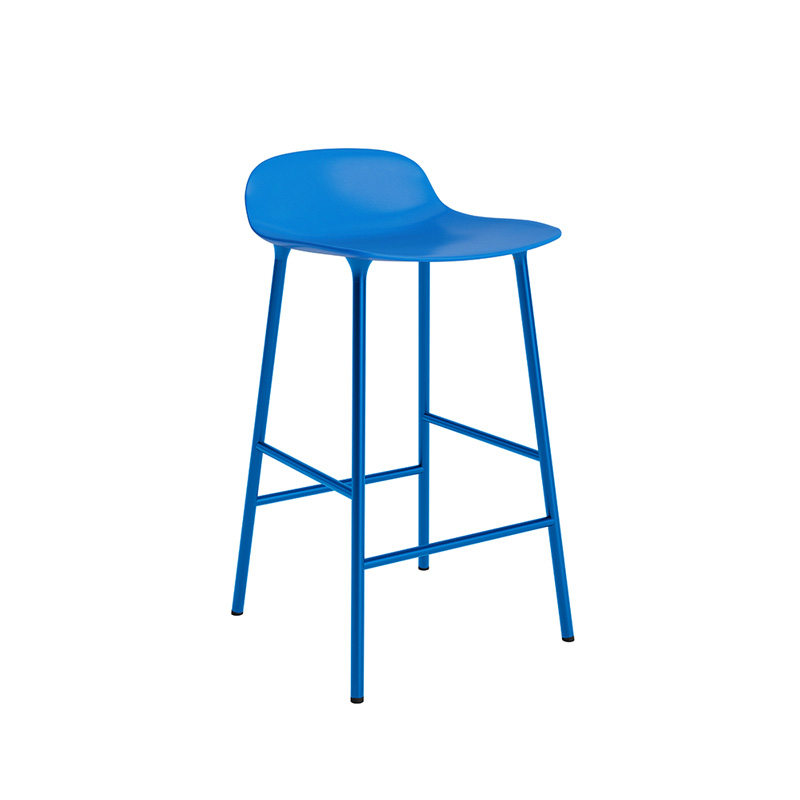 FORM BARSTOOL pieds acier Bleu vif