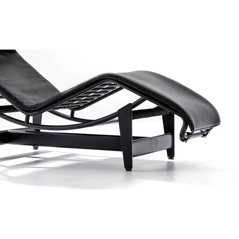 4 Continuously Adjustable Lounge Chairs Black Durable