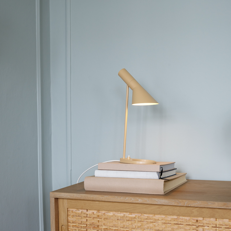 AJ MINI TABLE Sable chaud
