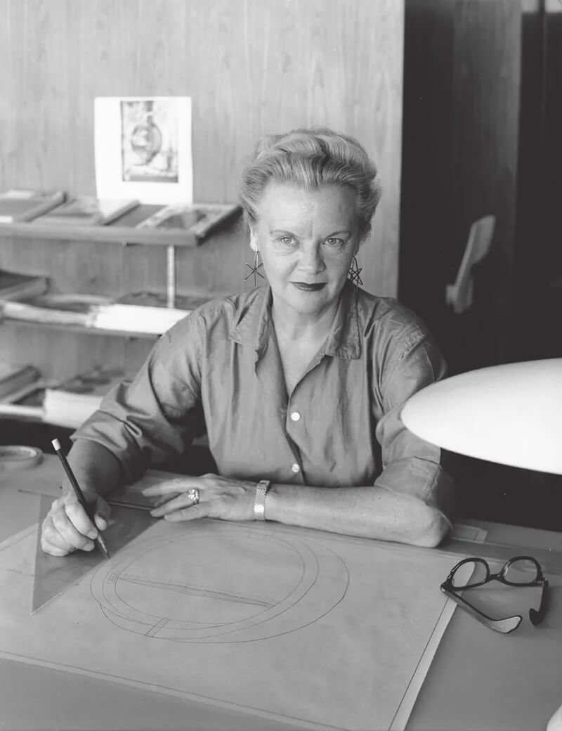 Greta GROSSMAN