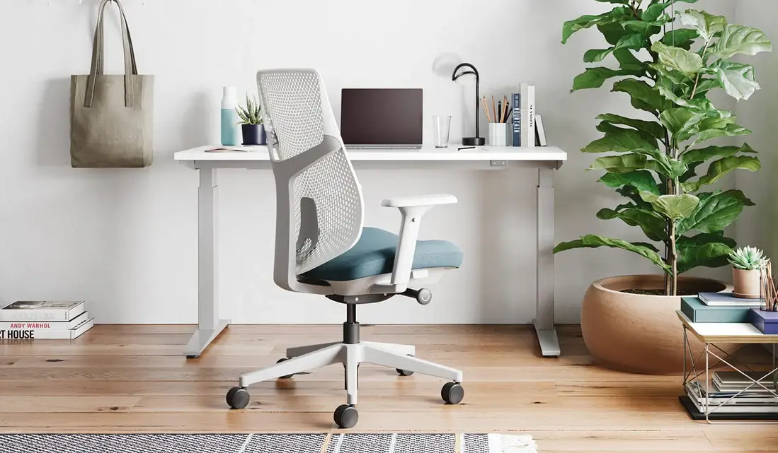 HERMAN MILLER