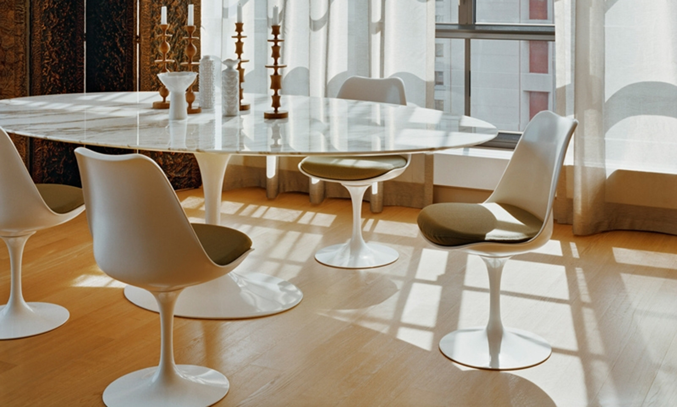 Knoll Table